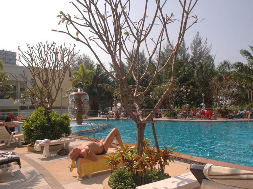 Apartments At View Talay Pattaya Luaran gambar