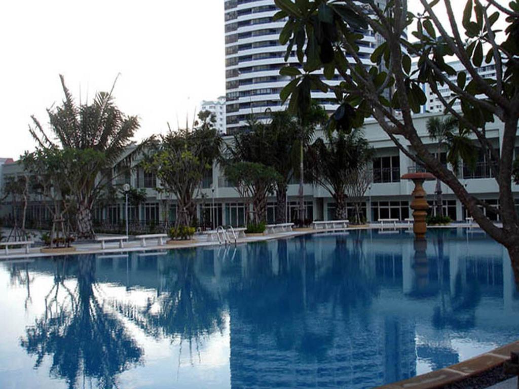 Apartments At View Talay Pattaya Luaran gambar