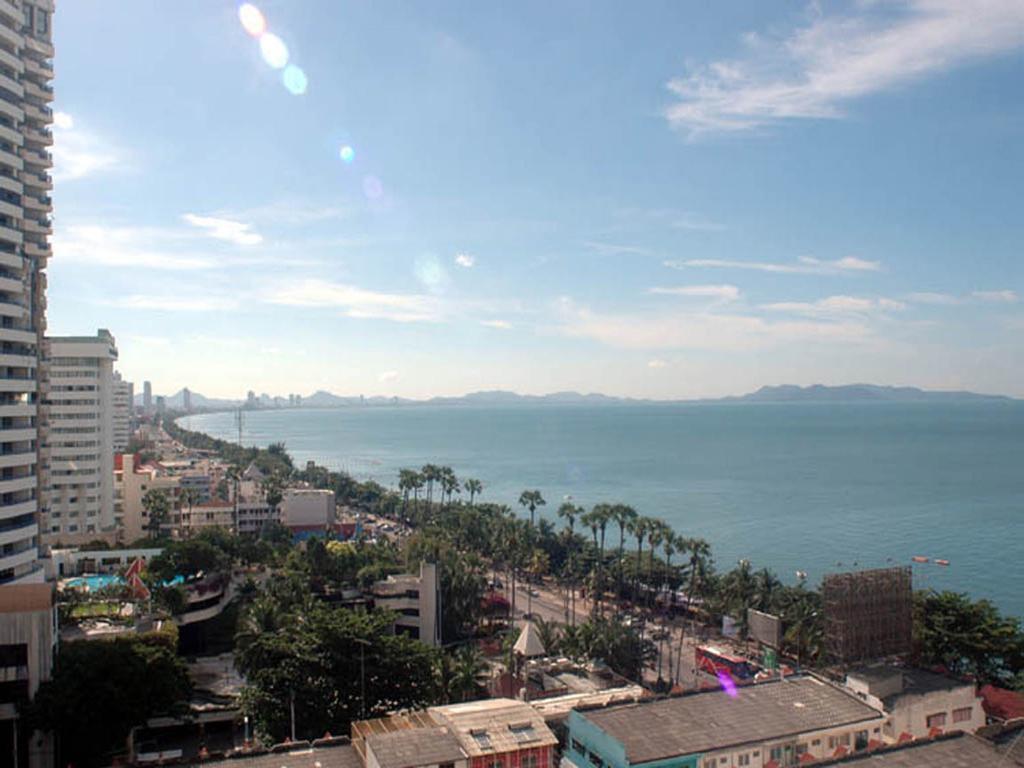 Apartments At View Talay Pattaya Luaran gambar
