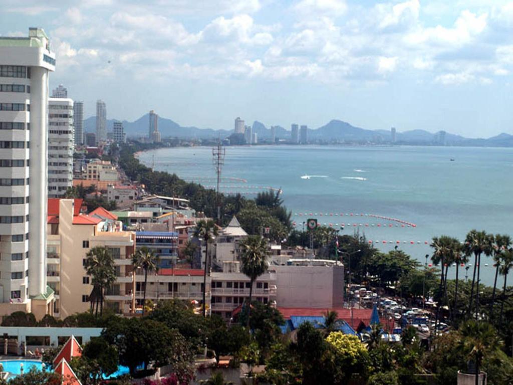 Apartments At View Talay Pattaya Luaran gambar