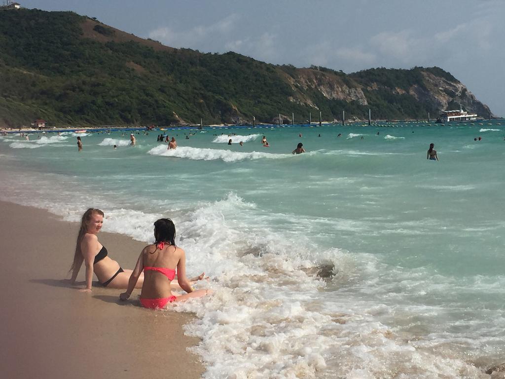 Apartments At View Talay Pattaya Luaran gambar