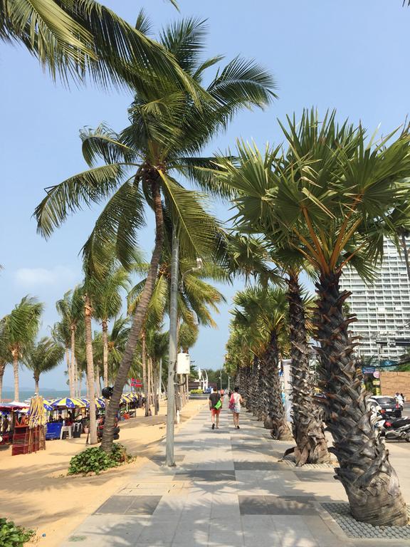 Apartments At View Talay Pattaya Luaran gambar